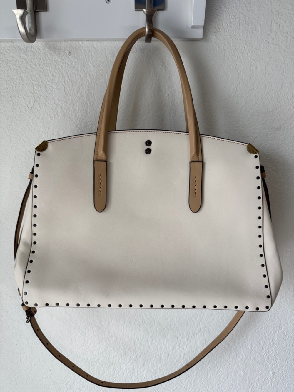 Hard to find Coach Cooper Carryall - Picture 5 of 11